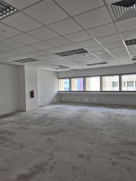 TripleOne Somerset, 111 Somerset Road, Orchard / River Valley, 1,560 sqft, Office For Rent, by Mary Lau, 500088878 - Interior - CommercialGuru.com.sg