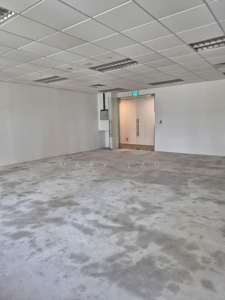 TripleOne Somerset, 111 Somerset Road, Orchard / River Valley, 1,560 sqft, Office For Rent, by Mary Lau, 500088878 - Interior - CommercialGuru.com.sg