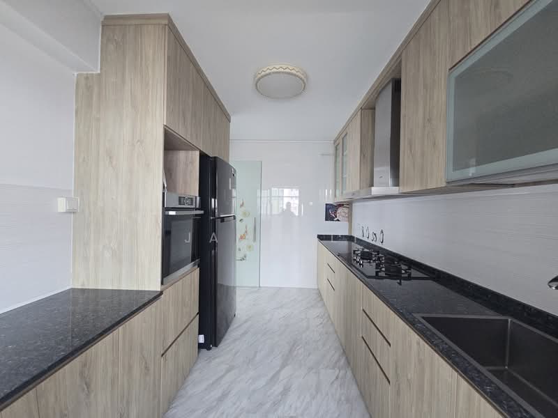 163A Rivervale Crescent, 163A Rivervale Crescent, 3 Bedrooms, 1,216 sqft, HDB Flat For Rent, by Jamie Li, 500088891 - Kitchen - PropertyGuru.com.sg