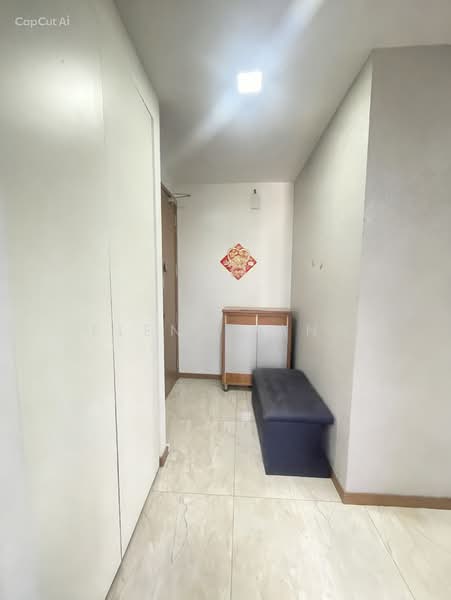 Kingsford Waterbay Condominium For Sale at S$ 1,600,000 | PropertyGuru Singapore - Entrance