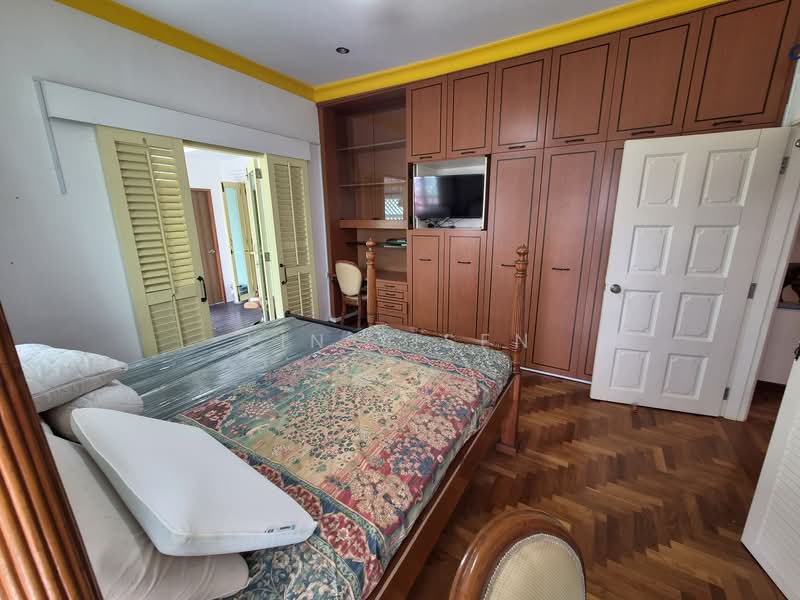 Begonia Drive 2nd Level Rental For Family!, Begonia Drive, Yio Chu Kang Road,Seletar Road, Greenwich,Ang Mo Kio, Sengkang West, 4 Bedrooms, 2,444 sqft, Semi-Detached House For Rent, by Lin Yisen, 500088900 - Ensuite Master Room - PropertyGuru.com.sg