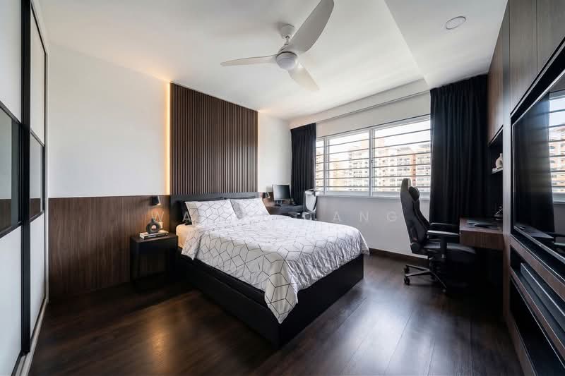 858 Tampines Avenue 5 HDB Flat For Sale at S$ 1,100,000 | PropertyGuru Singapore - This Photo is for Illustration Only.