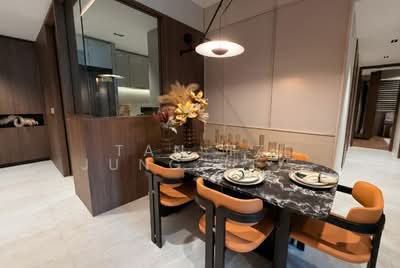 For Sale - Rare RCR Freehold 3 Bedder Gem Near MRT (within 500m of MRT)