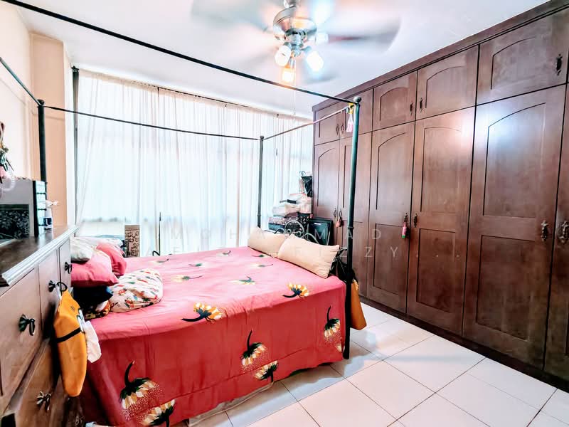 469 Segar Road HDB Flat For Sale at S$ 550,000 | PropertyGuru Singapore - Bedroom