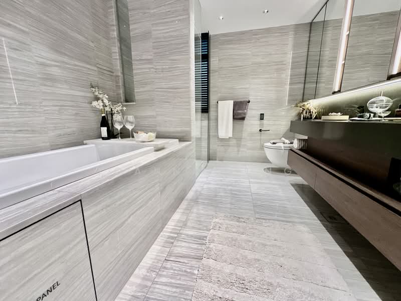 Terra Hill Condominium For Sale at S$ 5,567,000 | PropertyGuru Singapore - Bathroom