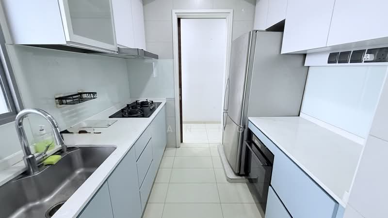 Arc at Tampines, 15 Tampines Avenue 8, Room Rental, 97 sqft, Executive Condominium For Rent, by Sean Ng, 500088958 - Kitchen - PropertyGuru.com.sg