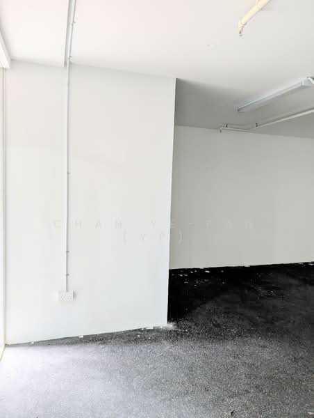 Hexacube, 160 Changi Road, 560 sqft, Mall Shop For Rent, by Chan Ye-Pan (YP), 500088960 - Interior - CommercialGuru.com.sg