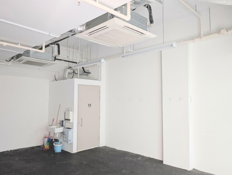 Hexacube, 160 Changi Road, 560 sqft, Mall Shop For Rent, by Chan Ye-Pan (YP), 500088960 - Interior - CommercialGuru.com.sg