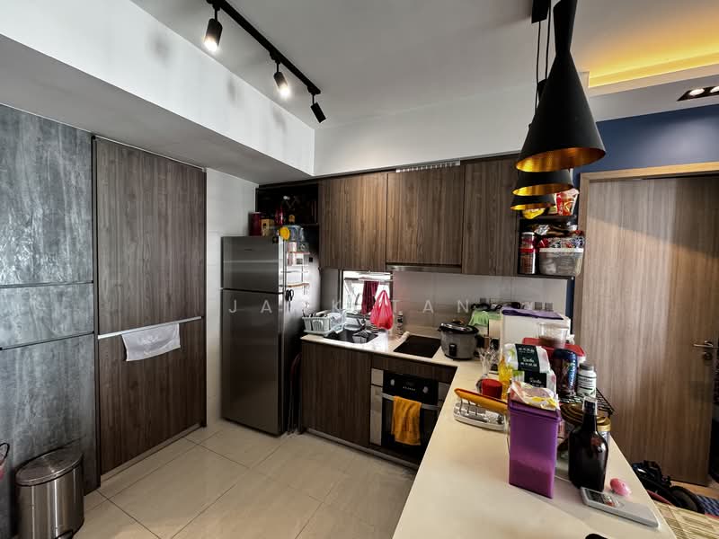 Sol Acres Executive Condominium For Sale at S$ 995,000 | PropertyGuru Singapore - Kitchen