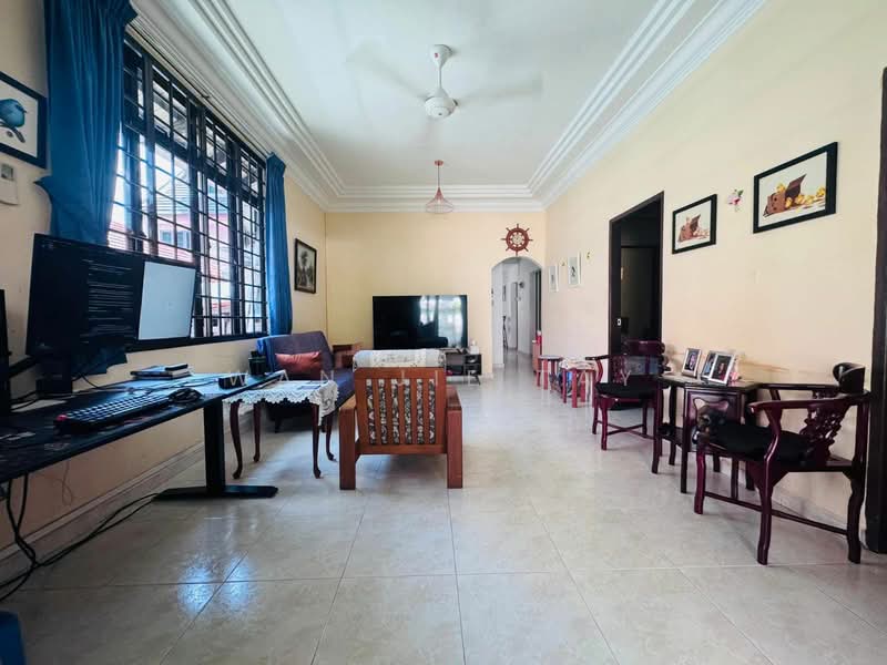 For Sale - 999 yrs Single Storey Corner Terrace Regular Land Plot @ Serangoon Gardens