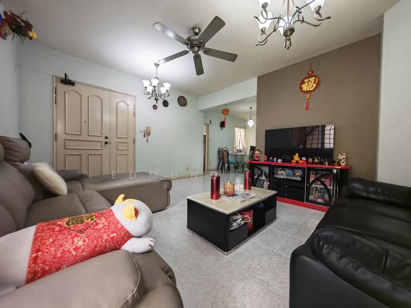 Bullion Park Condominium For Sale at S$ 1,880,000 | PropertyGuru Singapore - Living Room