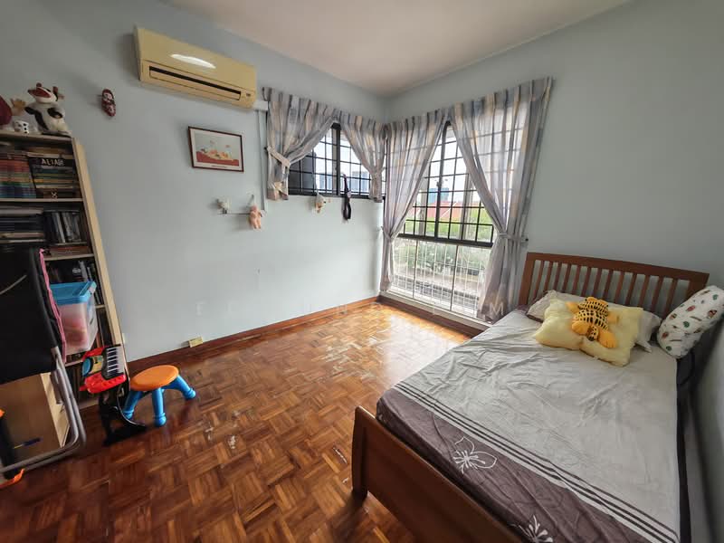 Bullion Park Condominium For Sale at S$ 1,880,000 | PropertyGuru Singapore - Bedroom