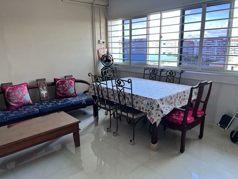 424 Tampines Street 41, 424 Tampines Street 41, Room Rental, 150 sqft, HDB Flat For Rent, by Xavier Ng, 500088976 - Living Room - PropertyGuru.com.sg