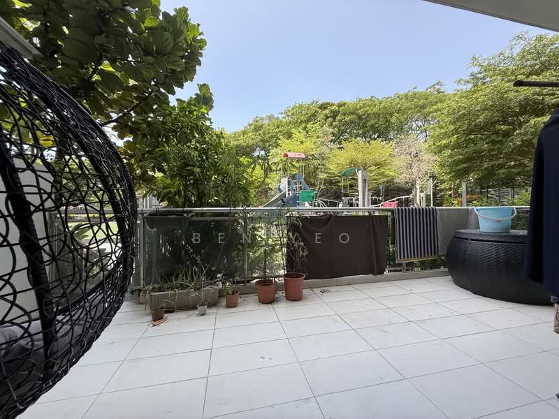 Parc Olympia Condominium For Sale at S$ 1,020,000 | PropertyGuru Singapore - Balcony