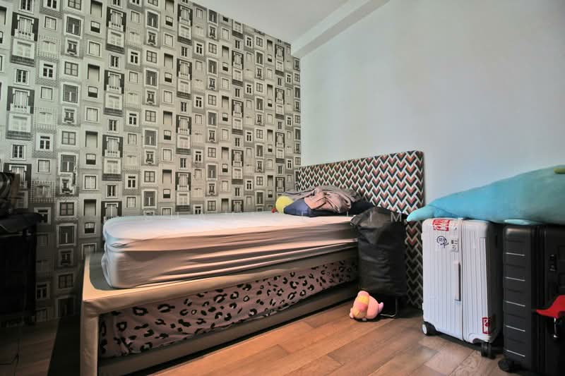 Queens, 16 Stirling Road, 3 Bedrooms, 1,195 sqft, Condominium For Rent, by Shanice Lim, 500088993 - Bedroom - PropertyGuru.com.sg