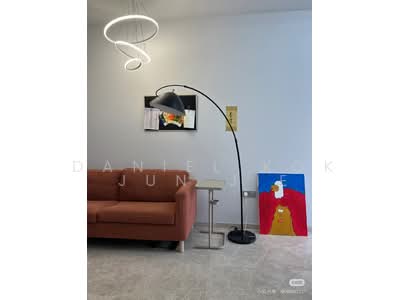 For Rent - Cheap 2BR Rental! Only 2min walk to Dhoby Ghaut MRT! Red, Yellow, Purple Line. Near Orchard