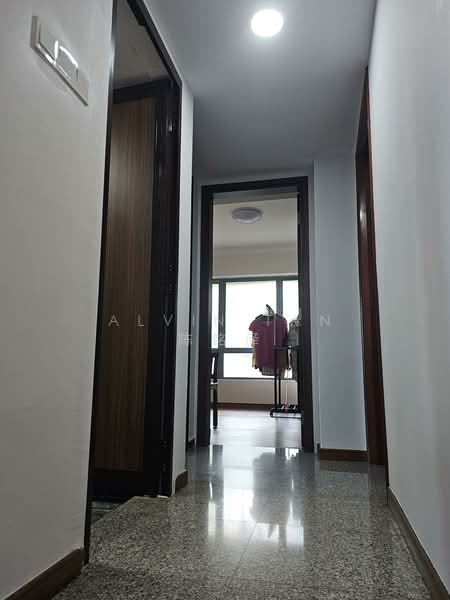 Aquarius By The Park Condominium For Sale at S$ 1,880,000 | PropertyGuru Singapore - Corridor