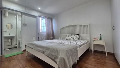 For Rent - 222 Serangoon Avenue 4