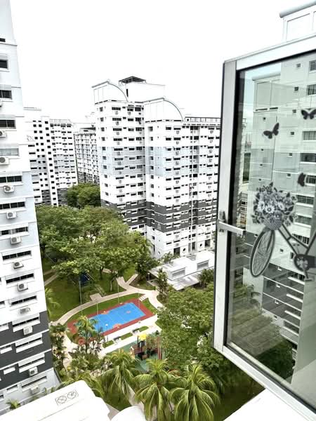 766 Pasir Ris Street 71 HDB Flat For Sale at S$ 725,000 | PropertyGuru Singapore - Exterior