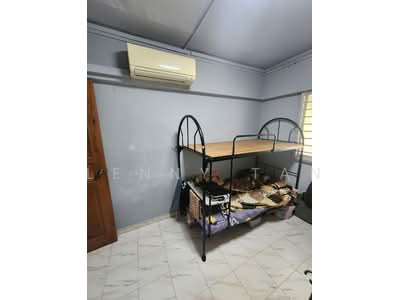 For Rent - 252 Tampines Street 21