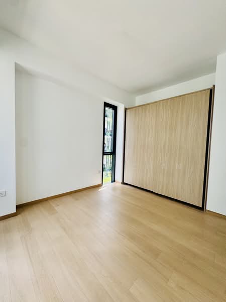 Jervois Mansion, 10 Jervois Close, 3 Bedrooms, 1,475 sqft, Condominium For Rent, by Evelyn Chan, 500089032 - Master Bedroom  - PropertyGuru.com.sg