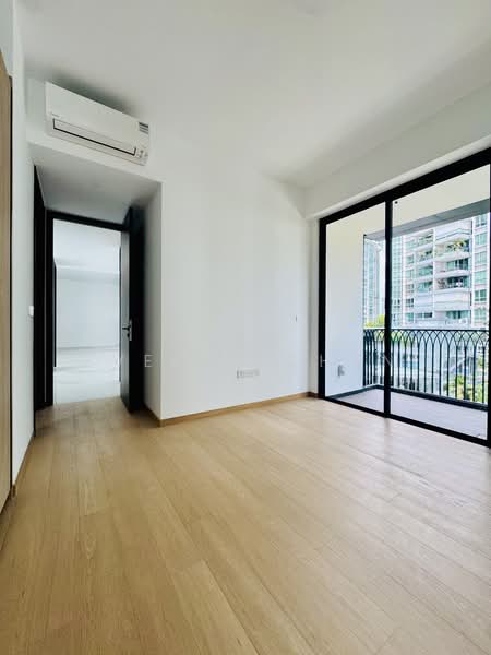 Jervois Mansion, 10 Jervois Close, 3 Bedrooms, 1,475 sqft, Condominium For Rent, by Evelyn Chan, 500089032 - Master Bedroom  - PropertyGuru.com.sg