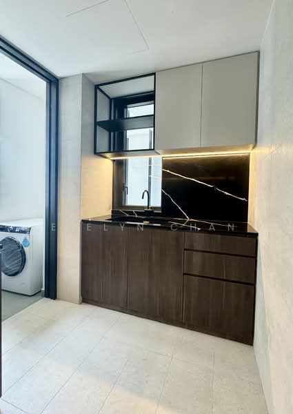 Jervois Mansion, 10 Jervois Close, 3 Bedrooms, 1,475 sqft, Condominium For Rent, by Evelyn Chan, 500089032 - Wet Kitchen - PropertyGuru.com.sg