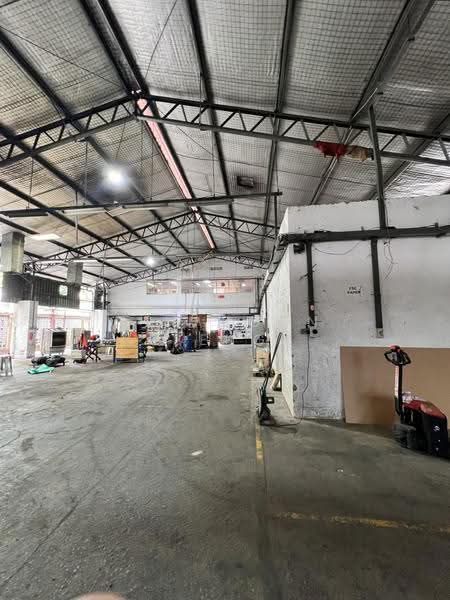 Kampong Ampat landed factory with anciliary office, Kampong Ampat, Macpherson / Potong Pasir, 17,000 sqft, Land with Building / En-bloc For Sale, by Yap Boon Seng, 500089041 - Interior - CommercialGuru.com.sg