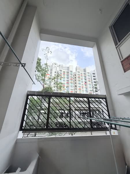 714 Jurong West Street 71 HDB Flat For Sale at S$ 830,000 | PropertyGuru Singapore