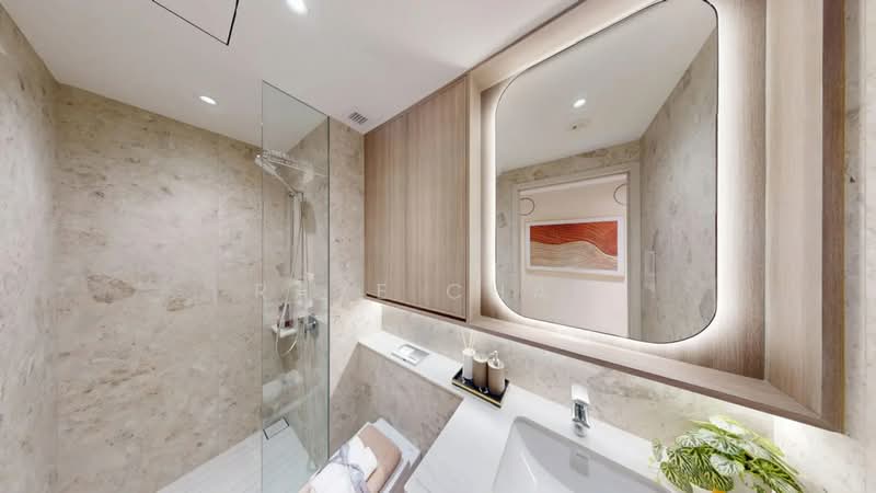 Bagnall Haus Condominium For Sale at S$ 3,288,000 | PropertyGuru Singapore - Bathroom