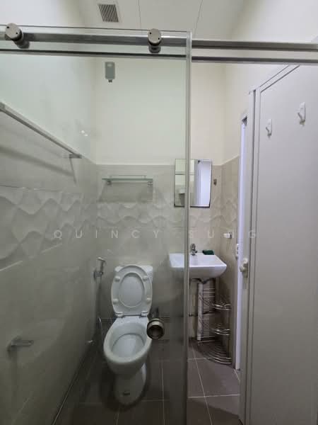 429B River Valley Road, , Studio, 250 sqft, Shophouse For Rent, by Quincy Sung, 500089071 - Bathroom - PropertyGuru.com.sg