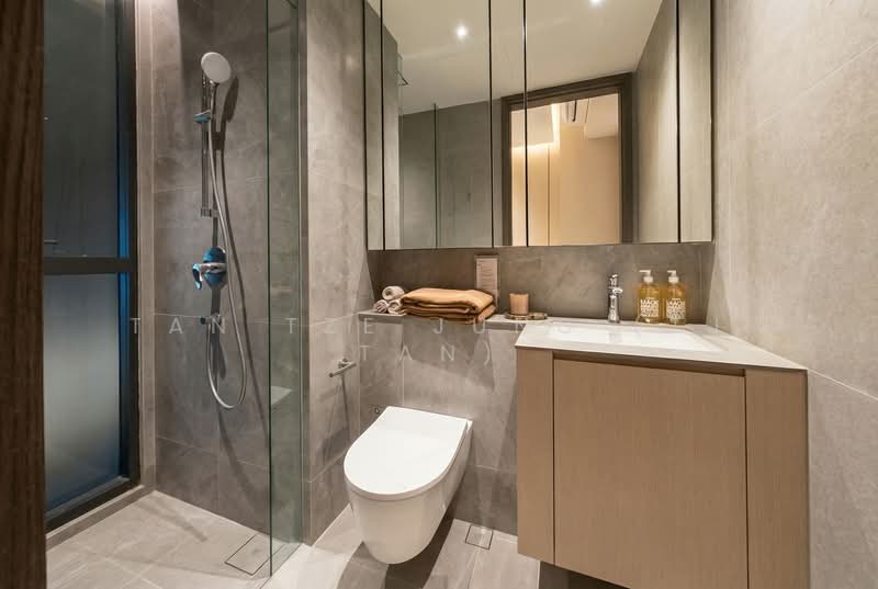 Canberra Crescent Residences Condominium For Sale at S$ 2,436,000 | PropertyGuru Singapore - Bathroom