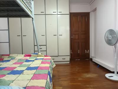 For Rent - 228 Jurong East Street 21