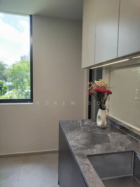 Leedon Green Condominium For Sale at S$ 3,688,000 | PropertyGuru Singapore - Kitchen