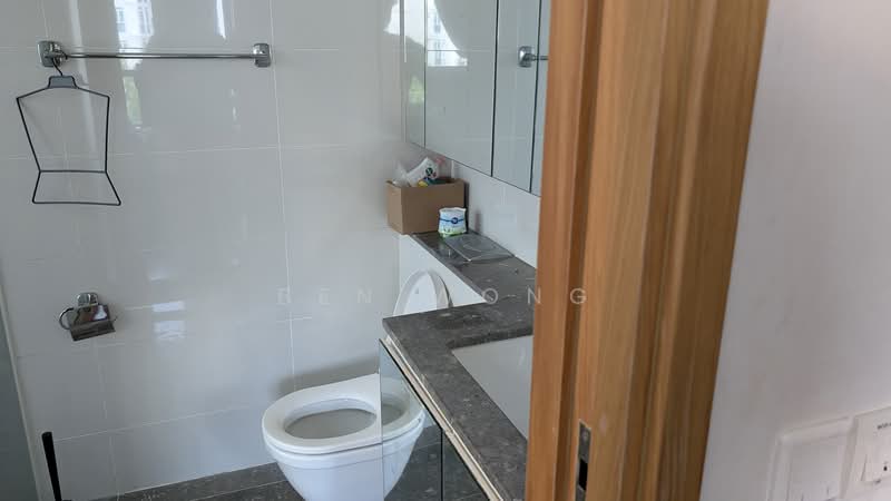 The Gale, 62 Flora Road, 2 Bedrooms, 915 sqft, Condominium For Rent, by Ben Wong, 500089086 - Bathroom - PropertyGuru.com.sg