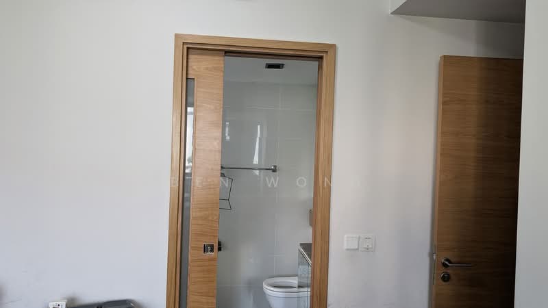 The Gale, 62 Flora Road, 2 Bedrooms, 915 sqft, Condominium For Rent, by Ben Wong, 500089086 - Bathroom - PropertyGuru.com.sg