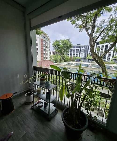 Mayfair Gardens Condominium For Sale at S$ 1,999,000 | PropertyGuru Singapore - Balcony