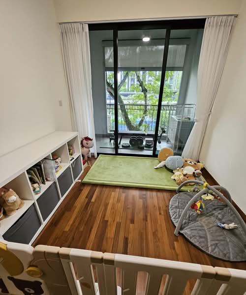 Mayfair Gardens, 16 Rifle Range Road, Clementi Park / Upper Bukit Timah, 3 Bedrooms, 850 sqft, Condominium For Sale, by Joy Wang Pei Pei, 500089091 - Balcony - PropertyGuru.com.sg