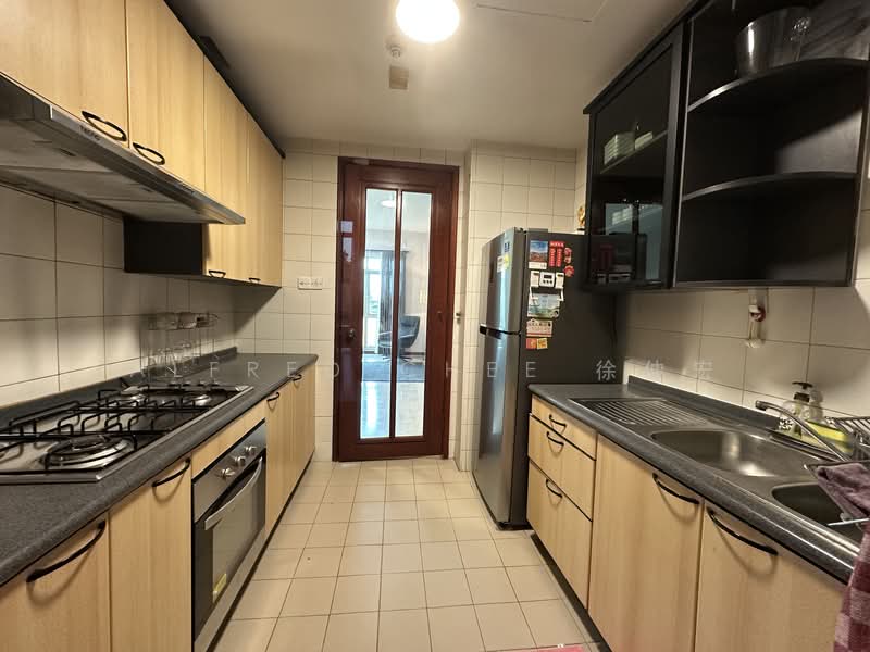 Costa Rhu, 3 Rhu Cross, 2 Bedrooms, 990 sqft, Condominium For Rent, by Alfred Chee 徐仲宏, 500089104 - Kitchen - PropertyGuru.com.sg