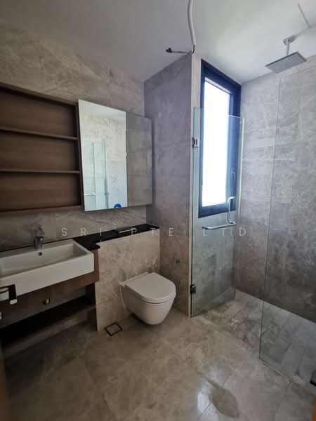 The Trilinq, 28 Jalan Lempeng, 5 Bedrooms, 4,607 sqft, Condominium For Sale, by VINCENT LYE, 500089111 - Bathroom - PropertyGuru.com.sg