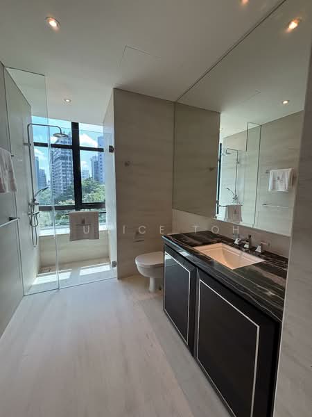 The Ritz-Carlton Residences Condominium For Sale at S$ 13,500,000 | PropertyGuru Singapore - Bathroom