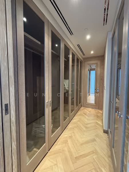 The Ritz-Carlton Residences Condominium For Sale at S$ 13,500,000 | PropertyGuru Singapore - Interior