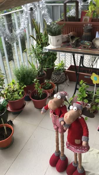 FLO Residence Condominium For Sale at S$ 1,400,000 | PropertyGuru Singapore - Balcony