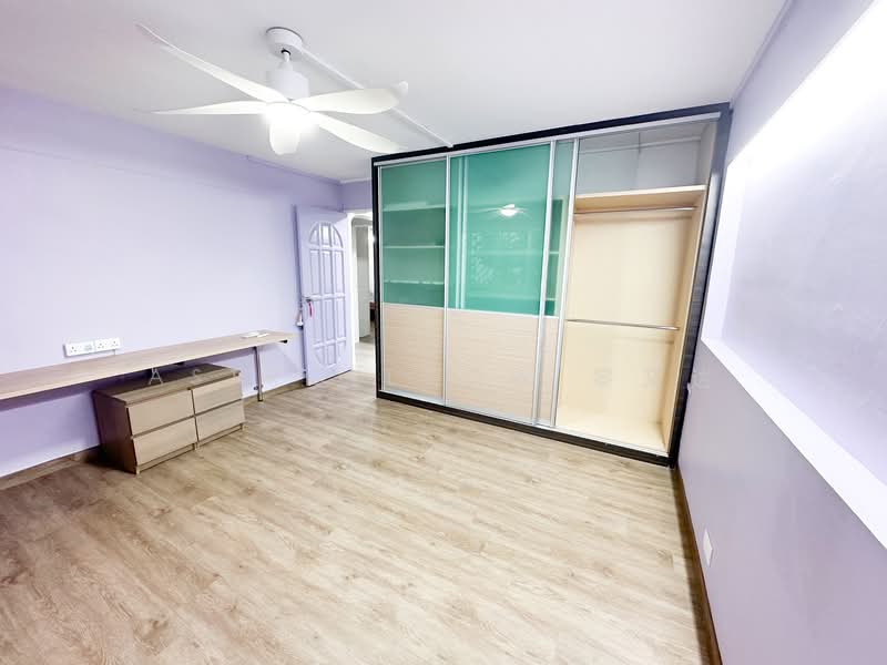 607 Yishun Street 61, 607 Yishun Street 61, 3 Bedrooms, 1,108 sqft, HDB Flat For Rent, by Astro Leow 黎文达, 500089127 - Bedroom - PropertyGuru.com.sg