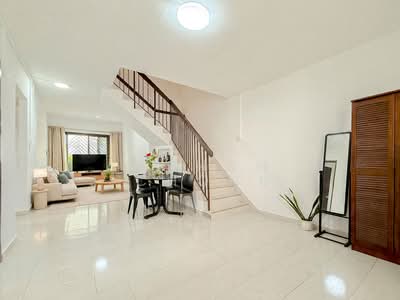 For Sale - 714 Jurong West Street 71