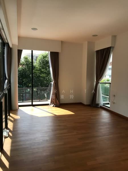 39 lorong marzuki, lorong marzuki, 5 Bedrooms, 5,069 sqft, Semi-Detached House For Rent, by Deborah Tan 陈素玲, 500089153 - Living Room - PropertyGuru.com.sg