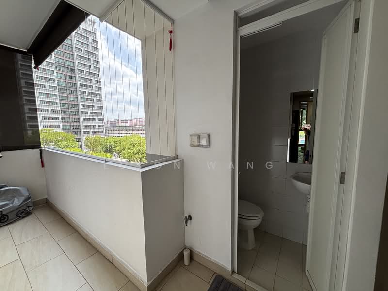 Parc Vera, 8 Hougang Street 32, 3 Bedrooms, 1,141 sqft, Condominium For Rent, by Elson Wang, 500089162 - Balcony - PropertyGuru.com.sg