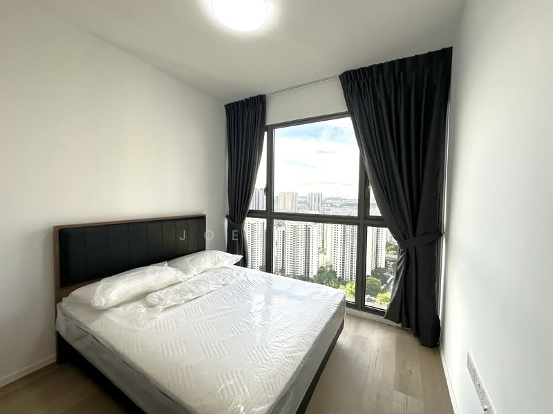 Clavon Condominium For Sale at S$ 1,688,888 | PropertyGuru Singapore - Bedroom