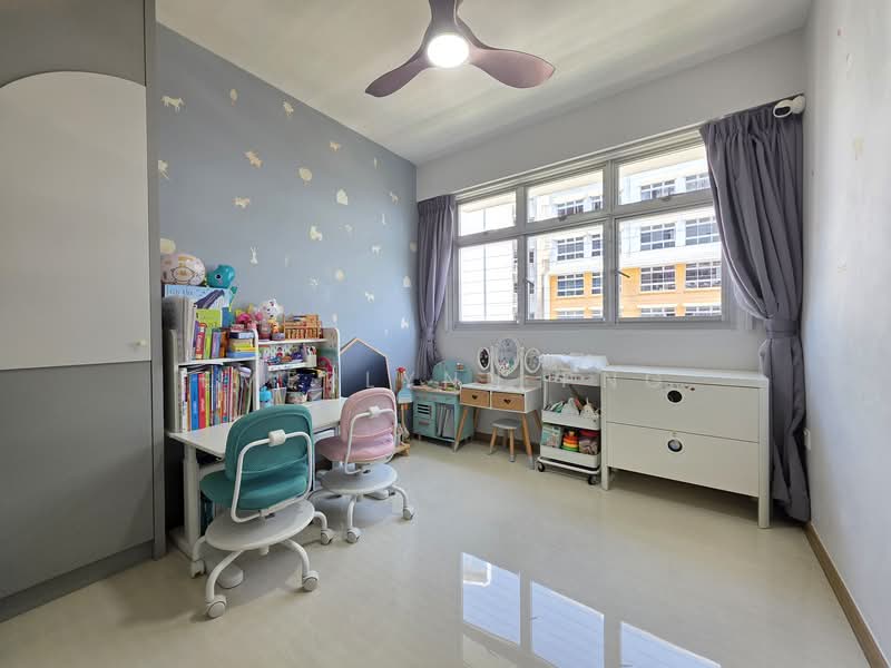 154A Bedok South Road HDB Flat For Sale at S$ 990,000 | PropertyGuru Singapore - Common room 2