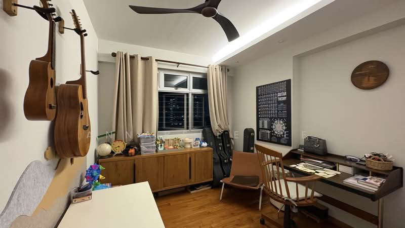 187A Bedok North Street 4 HDB Flat For Sale at S$ 1,280,000 | PropertyGuru Singapore - Study